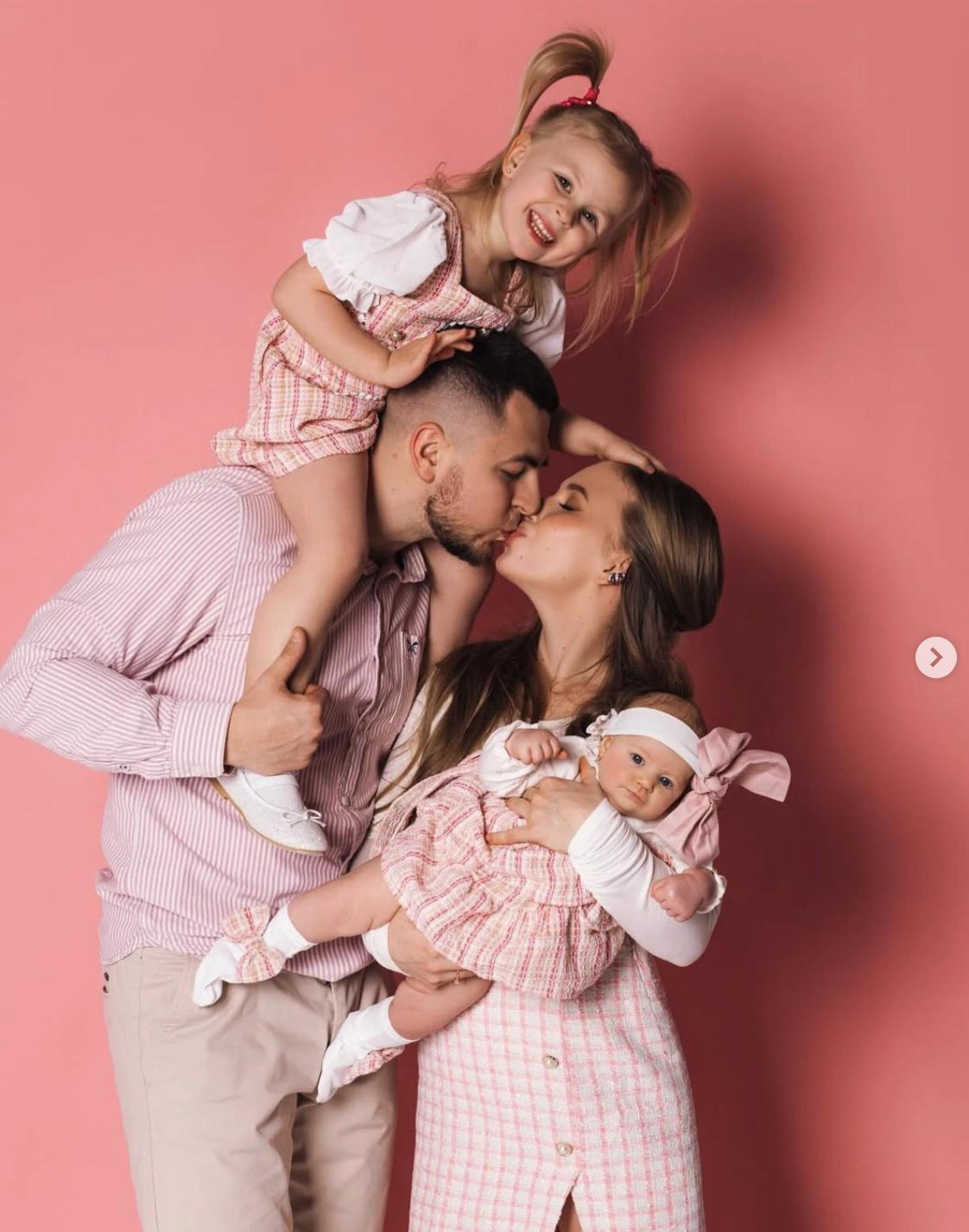 Сімʼя — портфоліо Sisters Photo Studio
